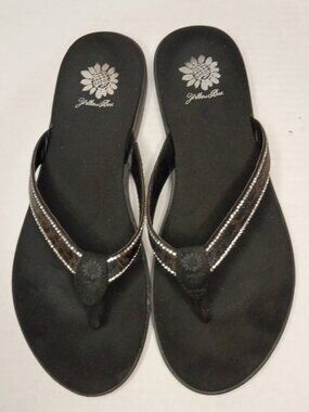 Yellow Box Black Rhinestone Flip Flop Sandals Women's Size 10